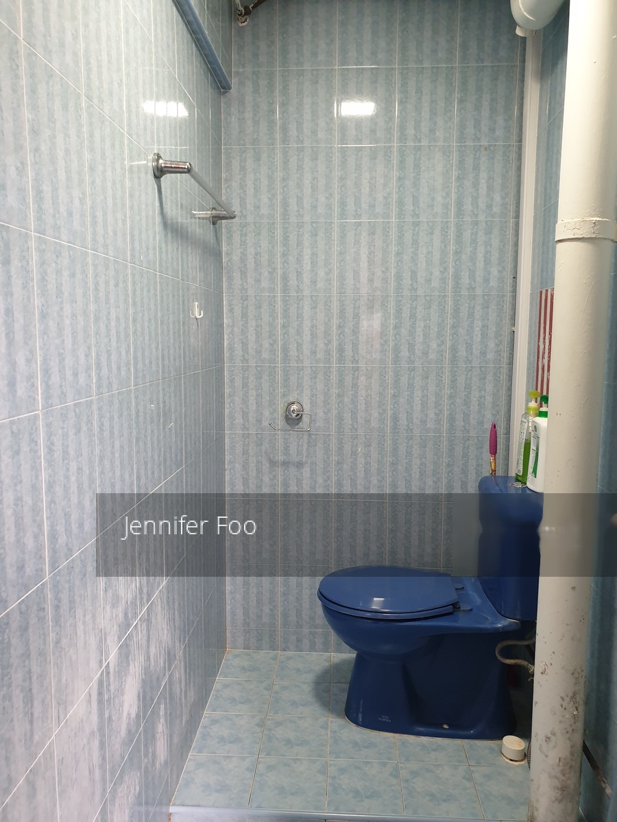 Blk 70 Circuit Road (Geylang), HDB 2 Rooms #220191511